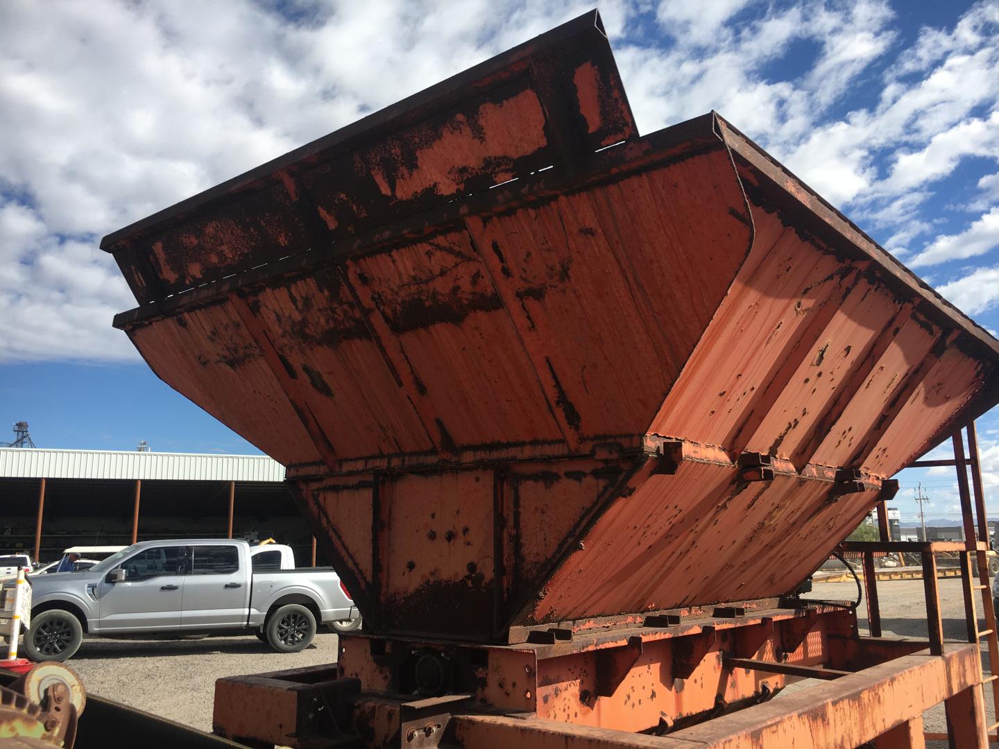 ./imagenes/INVOICE/2019/17086/TOLVA ALIMENTADORA (22).JPG